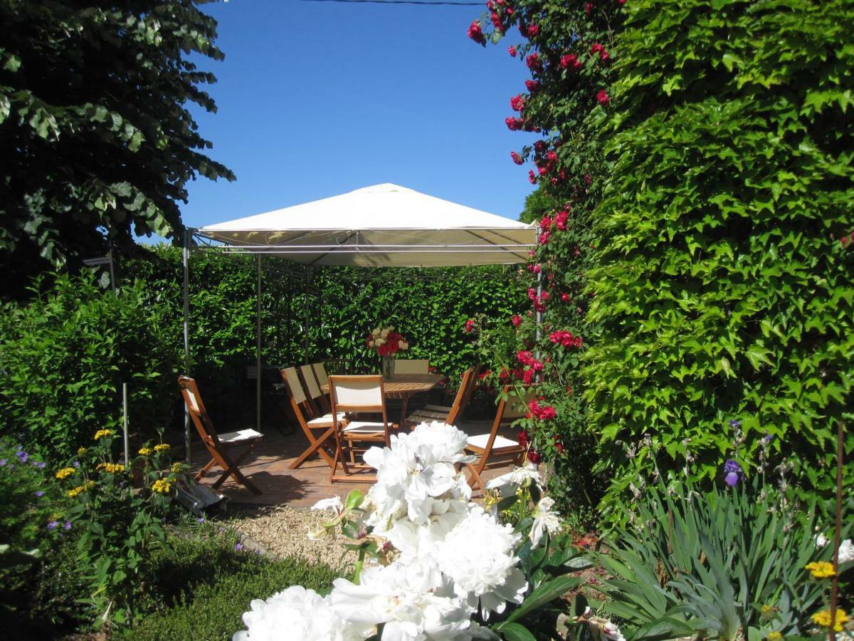La Ferme Le Merger Bed & Breakfast La Ferte-Gaucher ภายนอก รูปภาพ